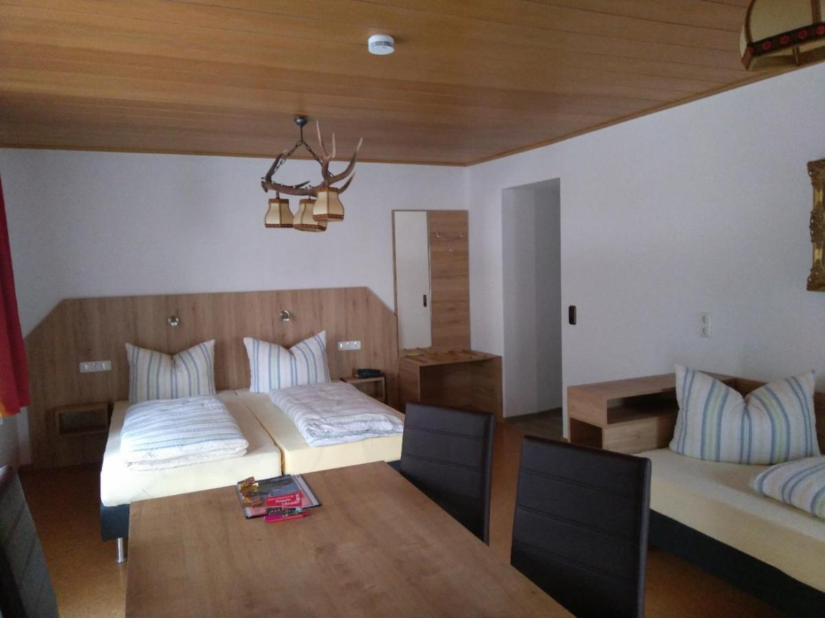 Pension Schneider, Bad Goegging Нойштадт-ан-дер-Донау Экстерьер фото